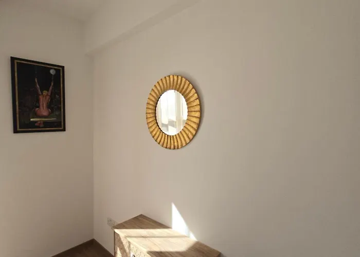 Aphrodite Hills Adonis クークリア