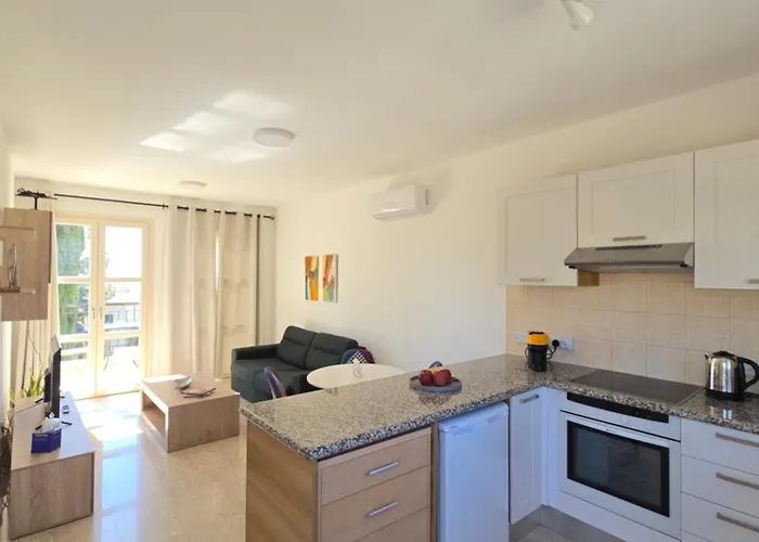 Aphrodite Hills Adonis Kouklia