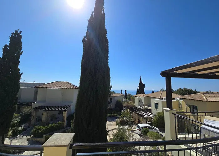 Aphrodite Hills Adonis Lägenhet *